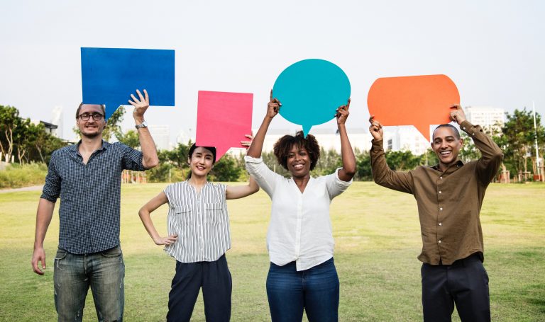 JTB Consulting | How Social Media Can Boost Your Website Visits | Carrying Casual Cheerful 1162964